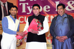 Dr.Biswaroop-With-Shri.-Lalit-Nagar-MLA-Shri-Oscar-FernandesMp-Rajyasabha-1024x615